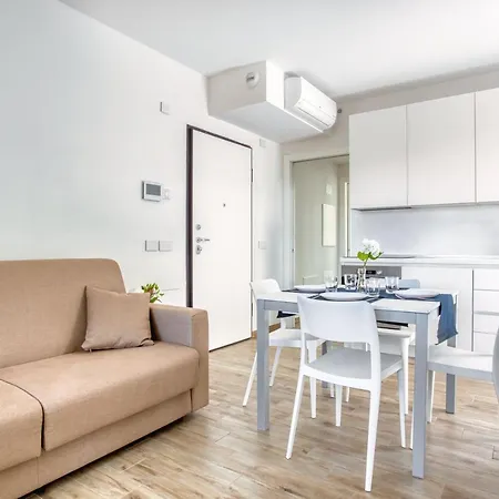Lägenhet Just Urban - With 90sqm Terrace - Solari